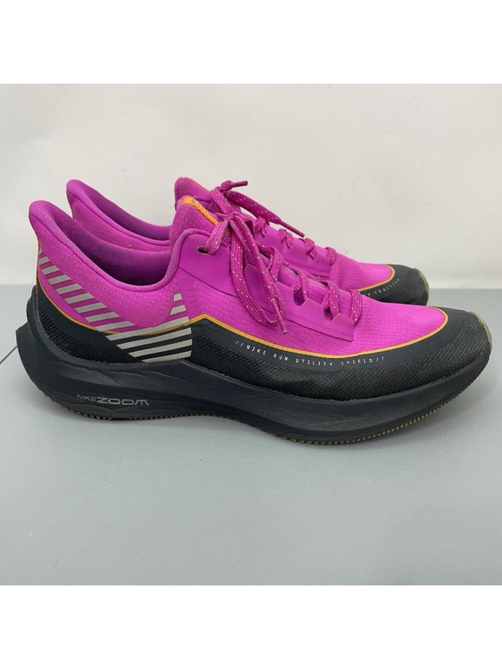 Nike Zoom Winflo 6 Shield Sneakers Shoes Running Training Fire Pink Womens 9